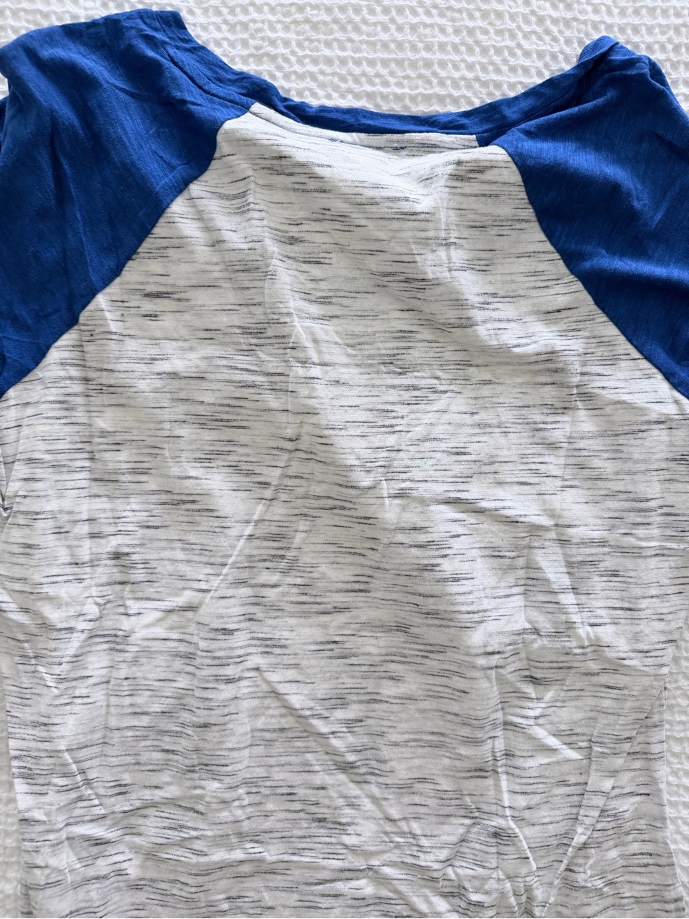 NWT Express Raglan Tee - Picture 7 of 11